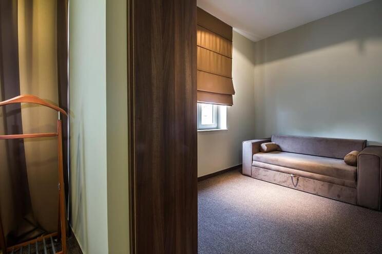 Central Luxury Rooms Omiš Zewnętrze zdjęcie