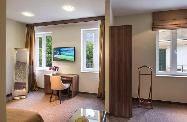 Central Luxury Rooms Omiš Zewnętrze zdjęcie