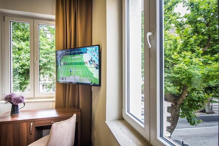 Central Luxury Rooms Omiš Zewnętrze zdjęcie