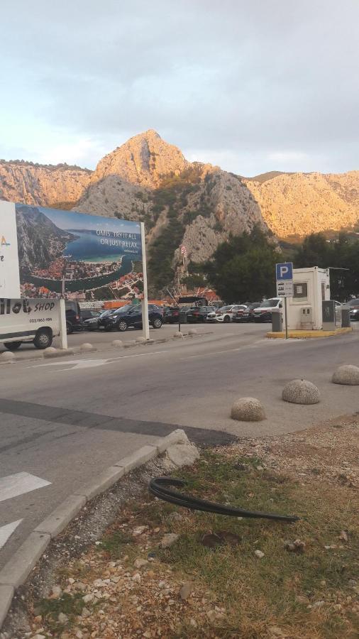 Central Luxury Rooms Omiš Zewnętrze zdjęcie