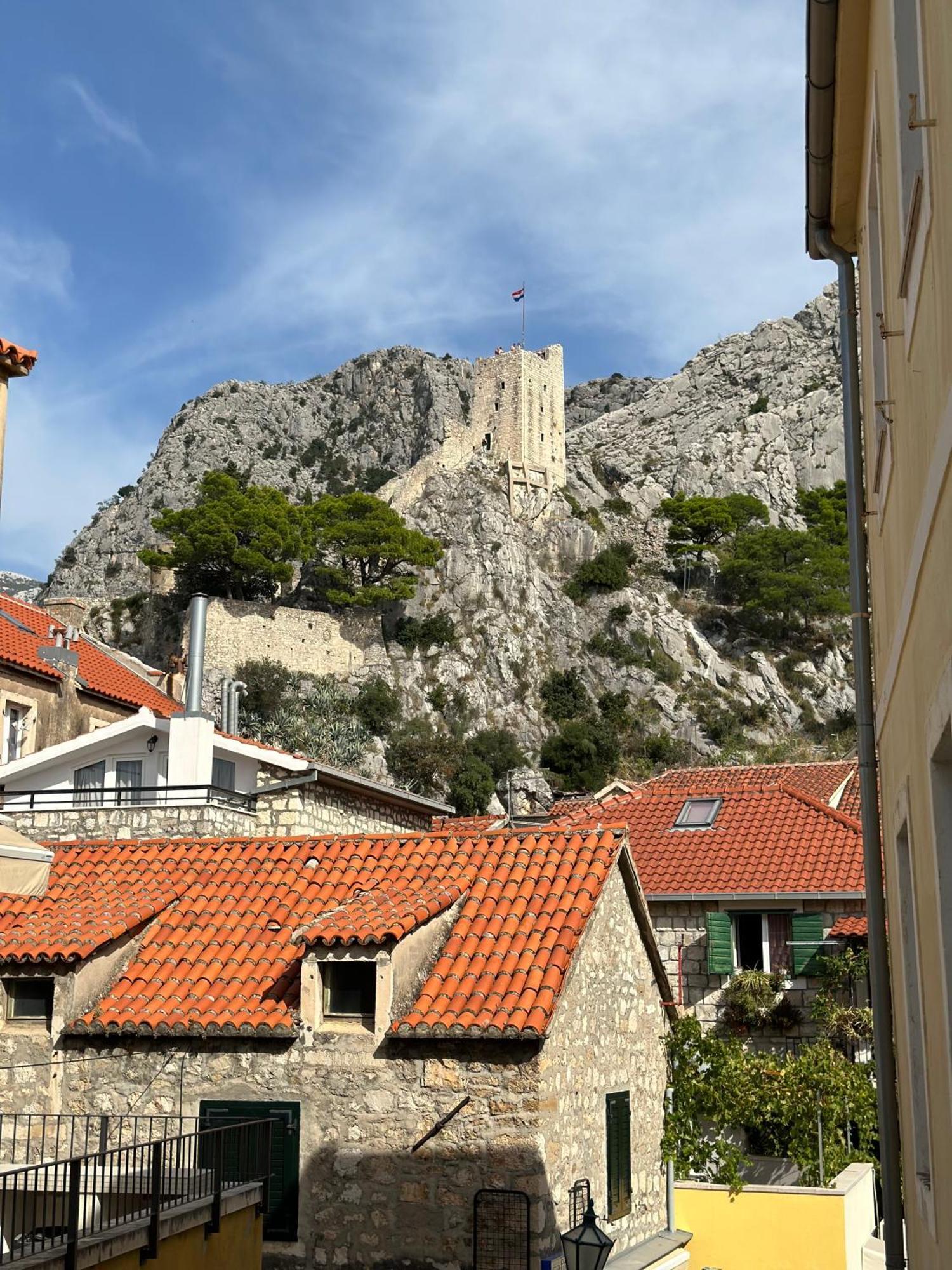 Central Luxury Rooms Omiš Zewnętrze zdjęcie